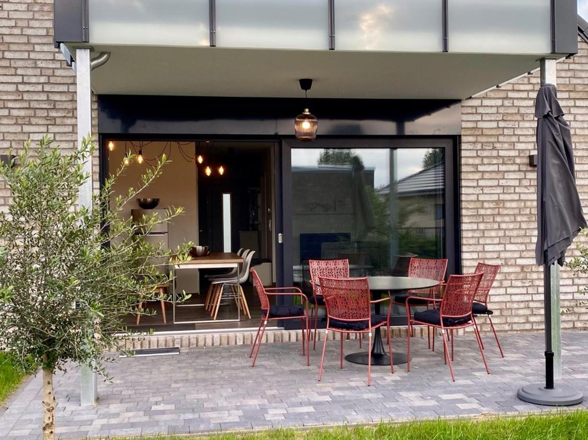 Ferienhaus Moin. Am Harkebruegger See Mit Sauna Barssel  Экстерьер фото